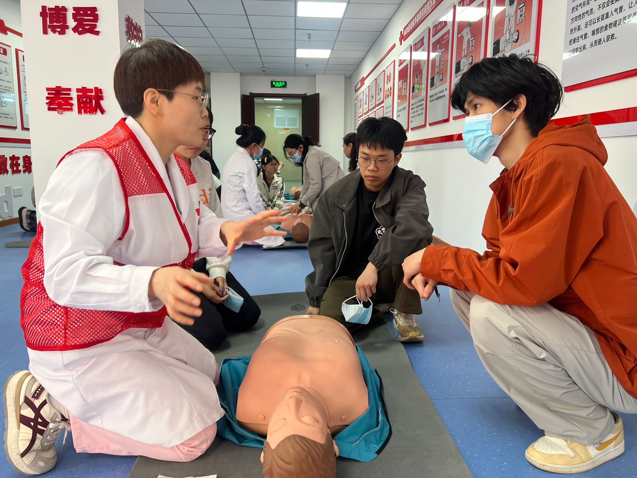 3f663426714a97f994fd5fef25602eec